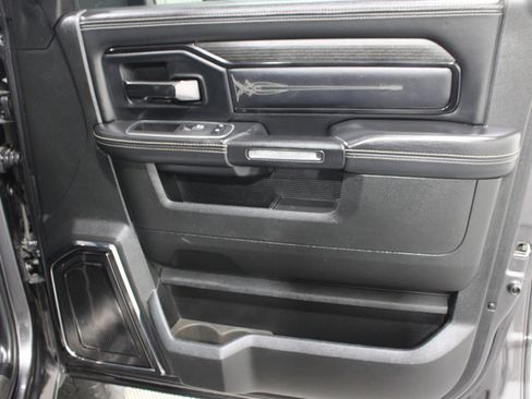 Used 2023 RAM 2500 Limited AWD/4WD image 30