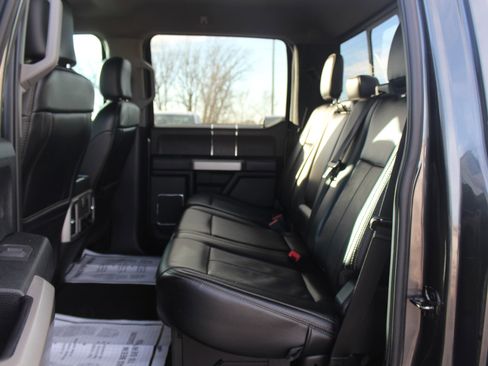 Used 2020 Ford F350 Lariat w/ Chrome Package image 21