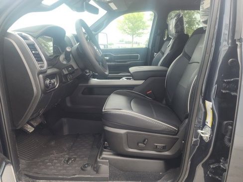 New 2025 RAM 2500 Laramie image 24