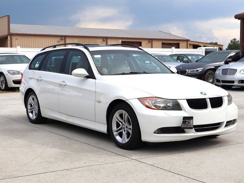 Used 2008 BMW 328xi Wagon AWD/4WD image 8