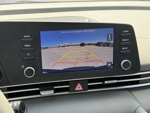 Certified 2023 Hyundai Elantra SEL FWD image 12