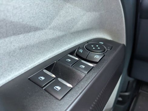 New 2025 Ford Maverick XLT image 24