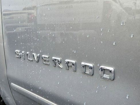 Used 2017 Chevrolet Silverado 1500 LT w/ All Star Edition AWD/4WD image 9