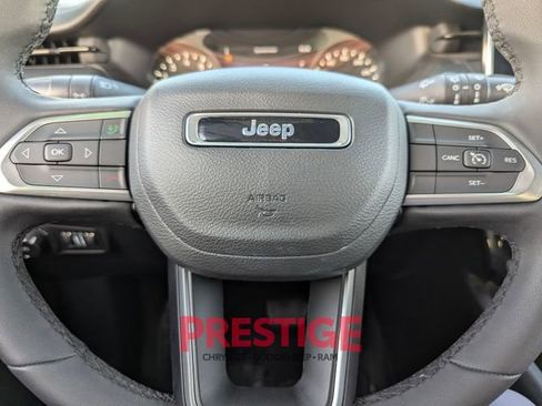 Used 2022 Jeep Compass Altitude image 16