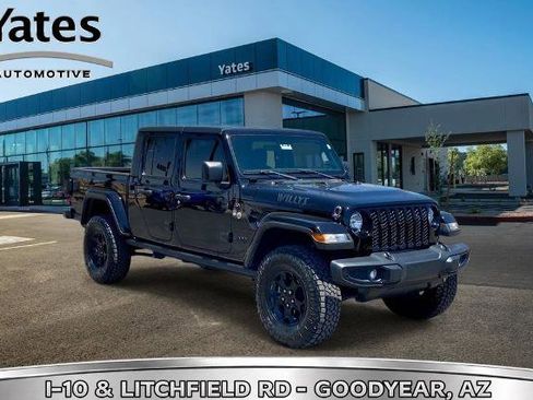Used 2023 Jeep Gladiator Sport AWD/4WD image 1