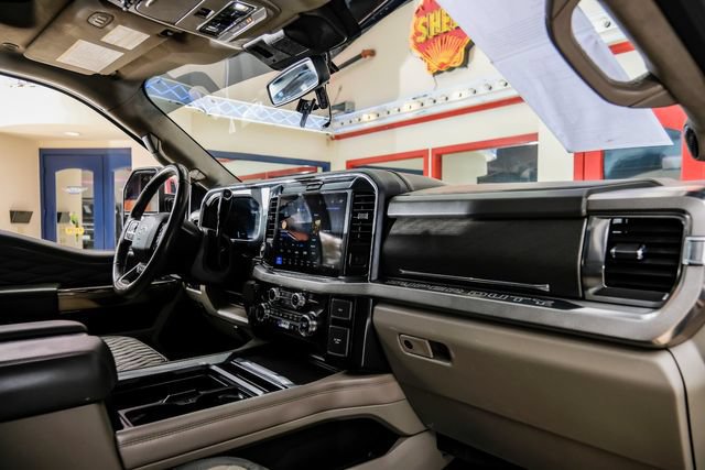Used 2026 Ford F350 Platinum w/ Platinum Plus Package AWD/4WD image 15