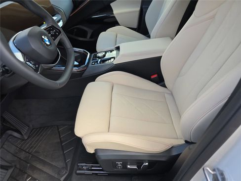 New 2026 BMW X3 xDrive30 w/ Premium Package AWD/4WD image 23