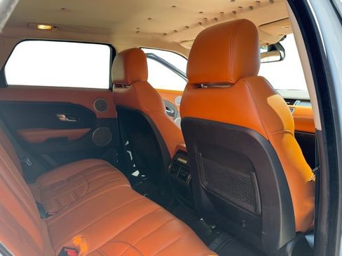 Used 2014 Land Rover Range Rover Evoque Pure image 19