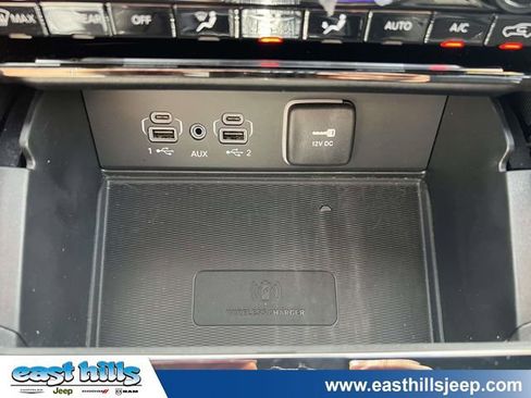 Certified 2025 Jeep Grand Cherokee L Altitude AWD/4WD image 36