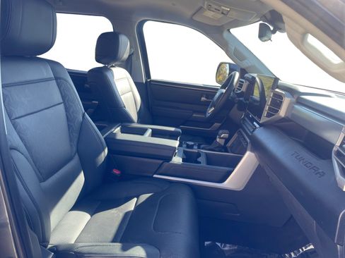 Used 2022 Toyota Tundra SR5 image 2