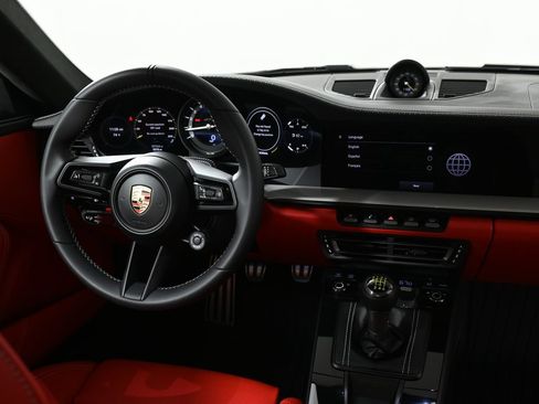 Used 2024 Porsche 911 GT3 RWD image 17