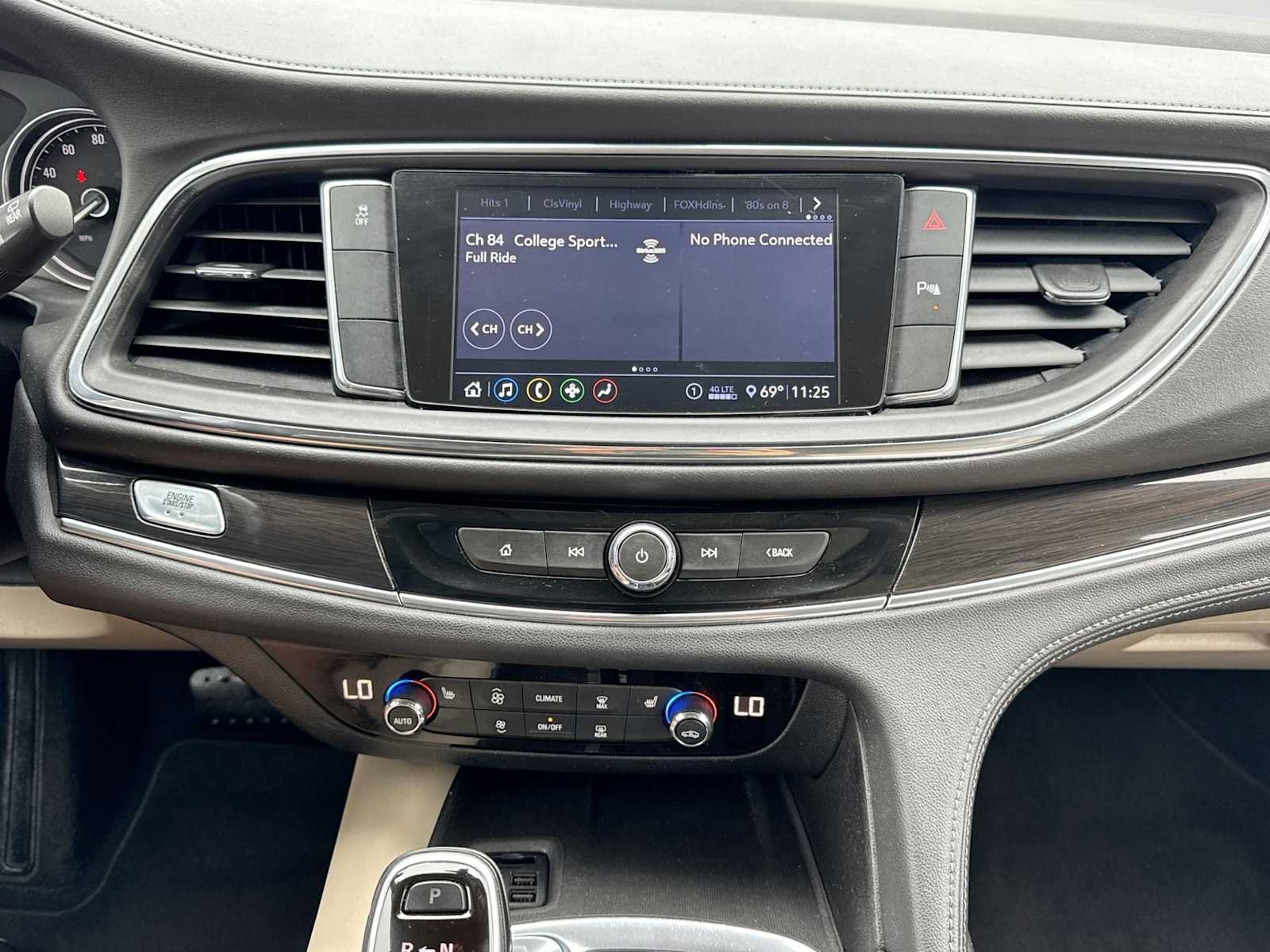 Used 2020 Buick Enclave Essence FWD image 44