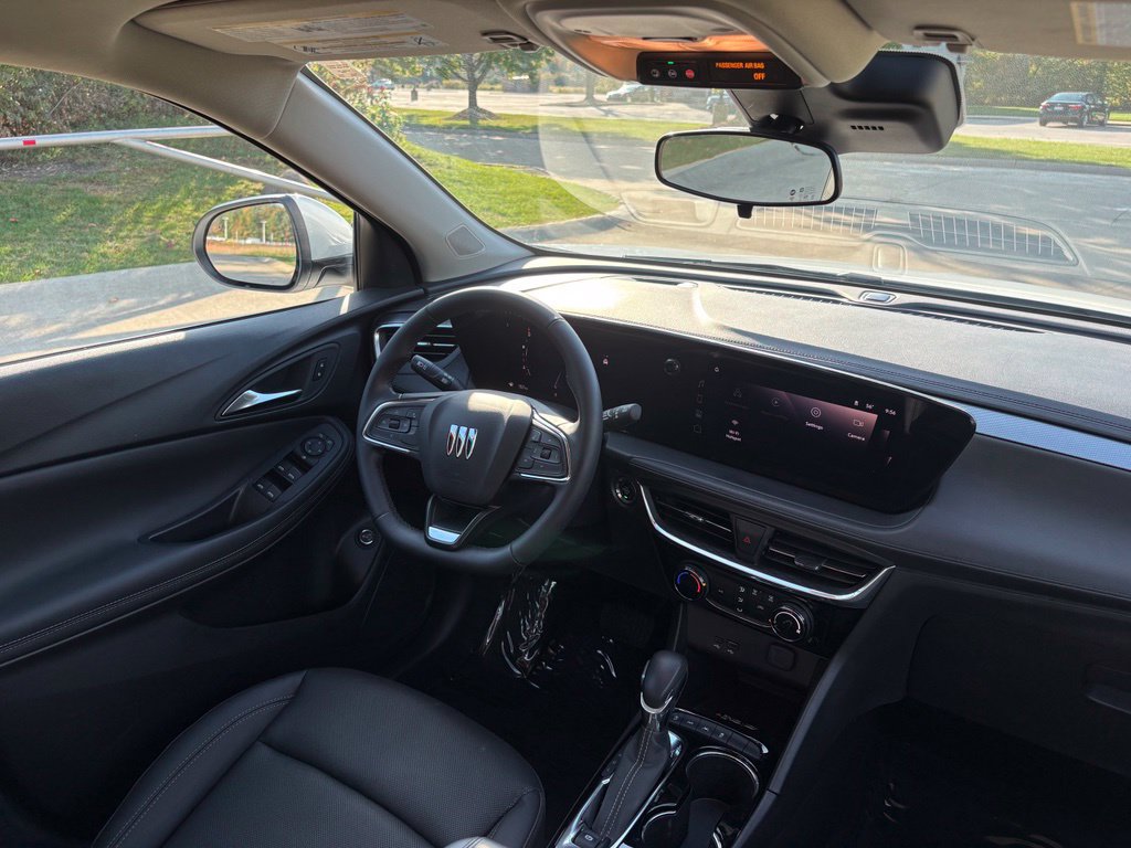 Used 2024 Buick Encore GX Sport Touring w/ Advanced Technology Package AWD/4WD image 39