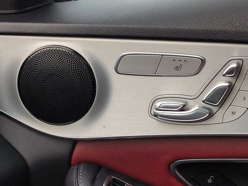 Used 2019 Mercedes-Benz C 300 4MATIC Sedan image 33