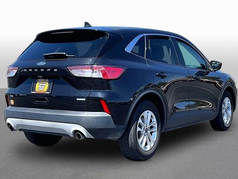 Used 2020 Ford Escape SE FWD image 2