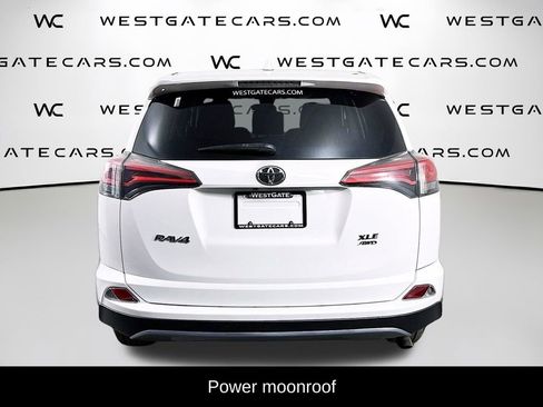 Used 2018 Toyota RAV4 XLE AWD/4WD image 7