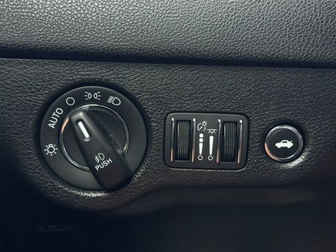Used 2022 Chrysler 300 S RWD image 23