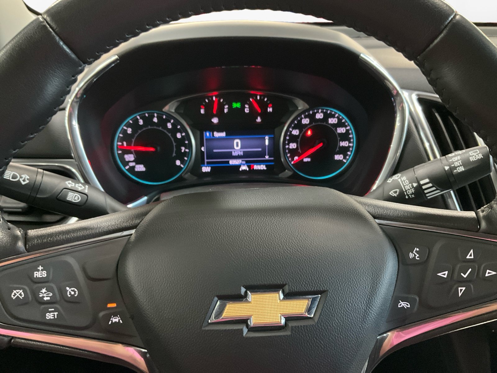 Used 2020 Chevrolet Equinox LT AWD/4WD image 14