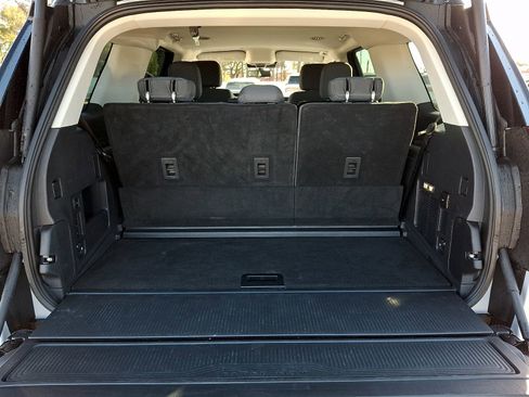 Certified 2025 Ford Expedition Active image 28