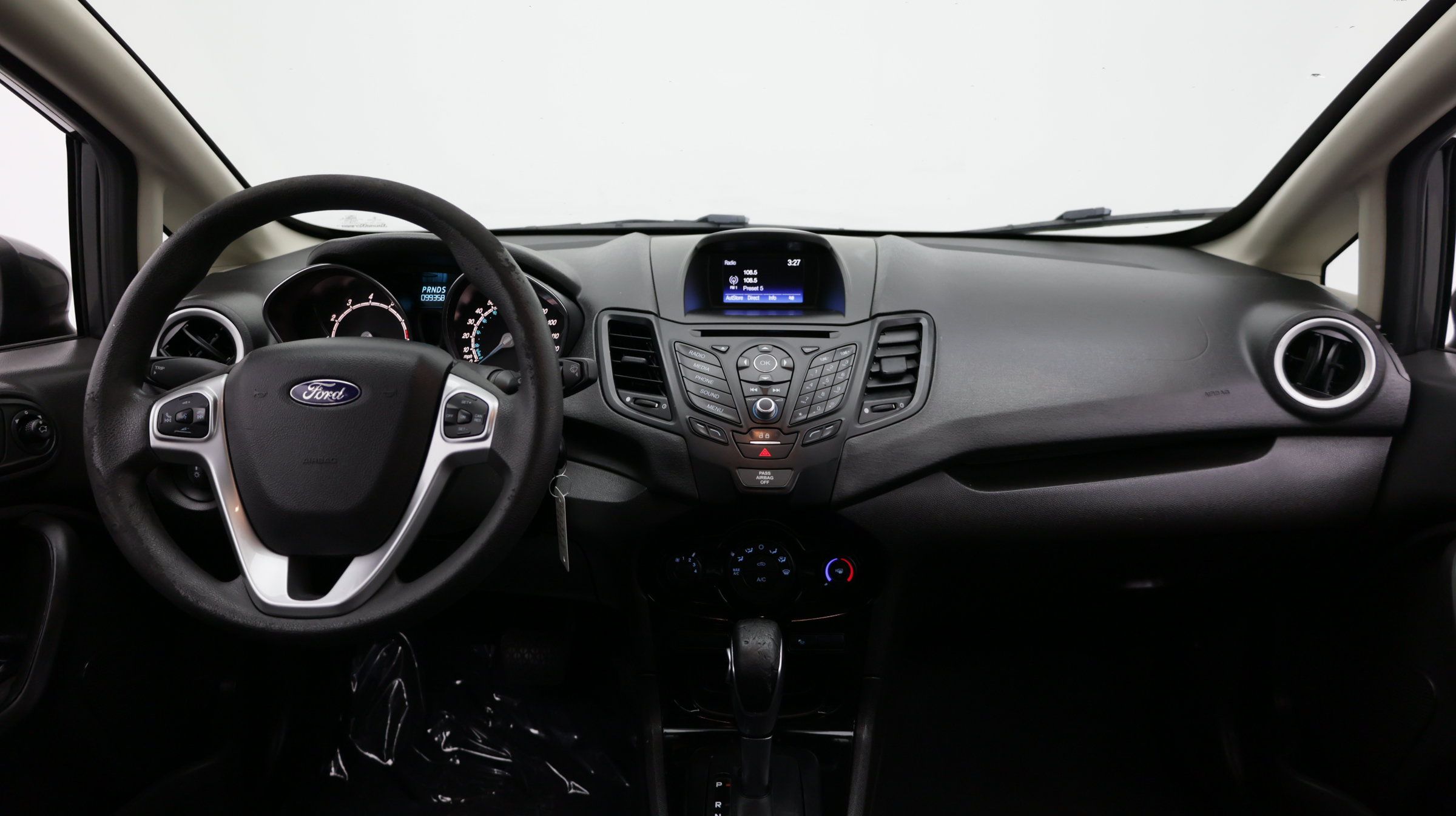 Used 2018 Ford Fiesta SE FWD image 27