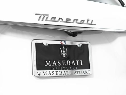 New 2024 Maserati Levante GT Ultima image 21