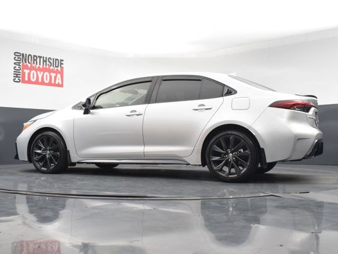 Used 2025 Toyota Corolla XSE FWD image 27