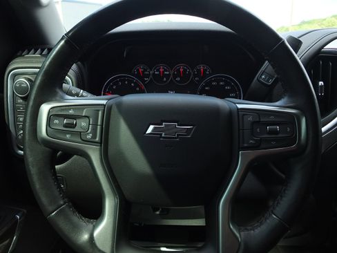 Used 2021 Chevrolet Silverado 1500 LT Trail Boss w/ Convenience Package II AWD/4WD image 20