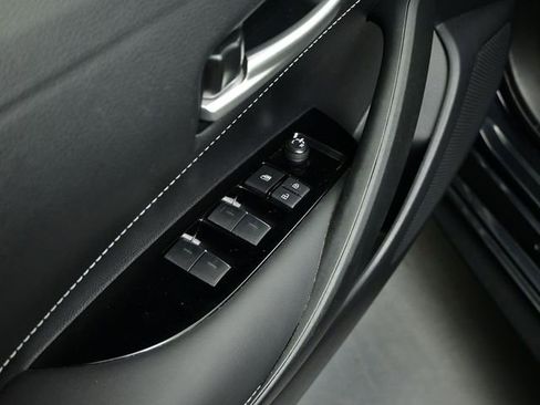 Used 2022 Toyota Corolla SE FWD image 54