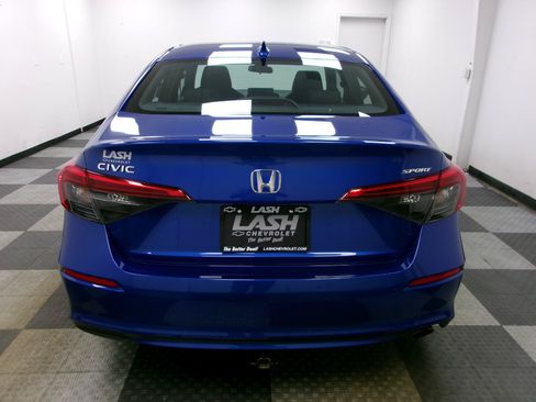 Used 2024 Honda Civic Sport image 11