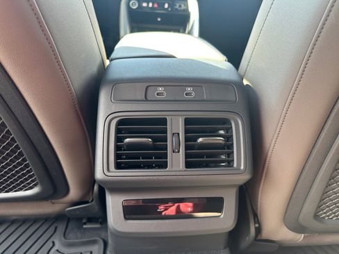 Certified 2025 Audi Q5 Premium w/ Convenience Package image 20