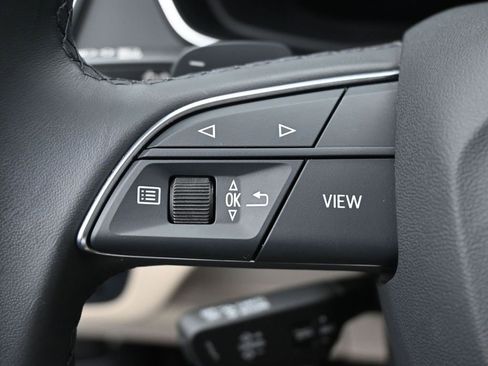 Used 2022 Audi Q5 2.0T Prestige w/ Prestige Package image 18