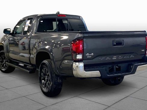 Used 2021 Toyota Tacoma SR5 image 13