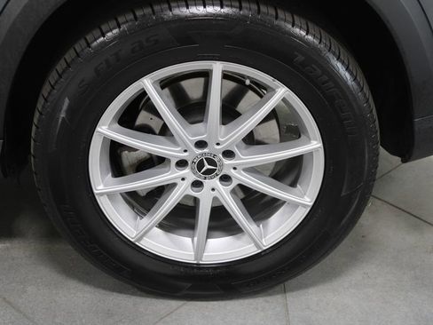 Used 2024 Mercedes-Benz GLE 450e 4MATIC image 18