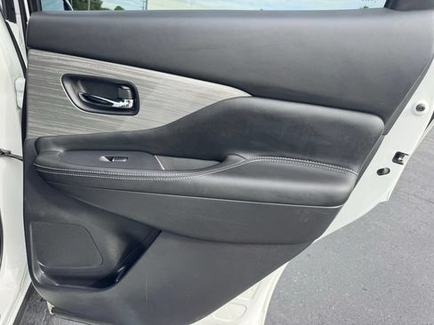 Used 2018 Nissan Murano Platinum w/ Cargo Package FWD image 27