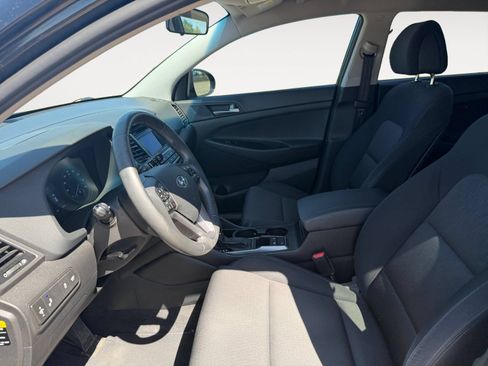 Used 2017 Hyundai Tucson Sport AWD/4WD image 9
