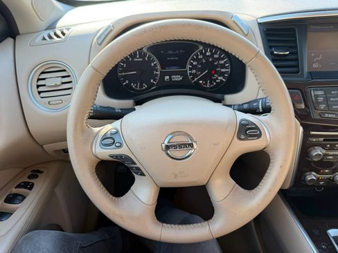 Used 2015 Nissan Pathfinder SL w/ SL Tech Package AWD/4WD image 19