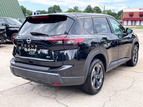 Used 2024 Nissan Rogue SV FWD image 6