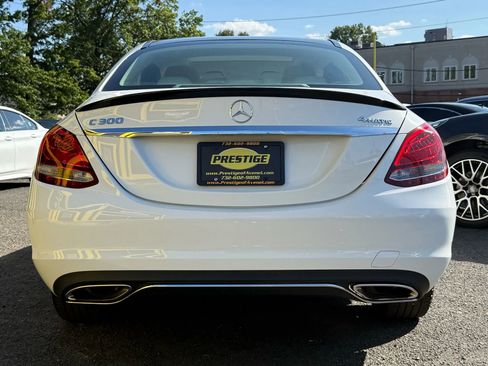 Used 2018 Mercedes-Benz C 300 4MATIC Sedan image 5
