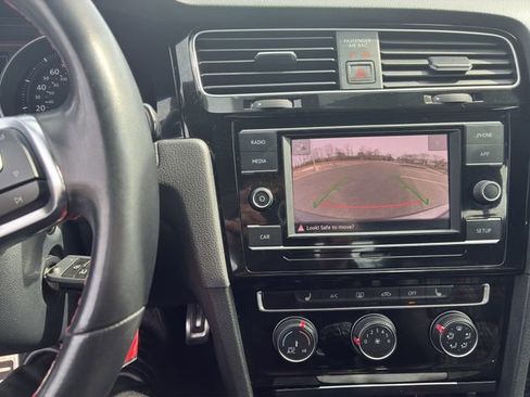 Used 2018 Volkswagen GTI S image 23