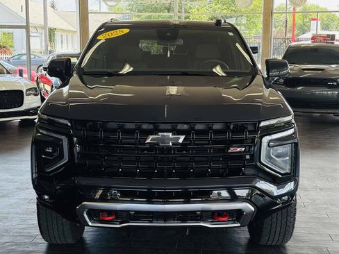 Used 2025 Chevrolet Tahoe Z71 AWD/4WD image 16