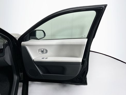 Used 2024 Hyundai Ioniq 5 SEL RWD image 33