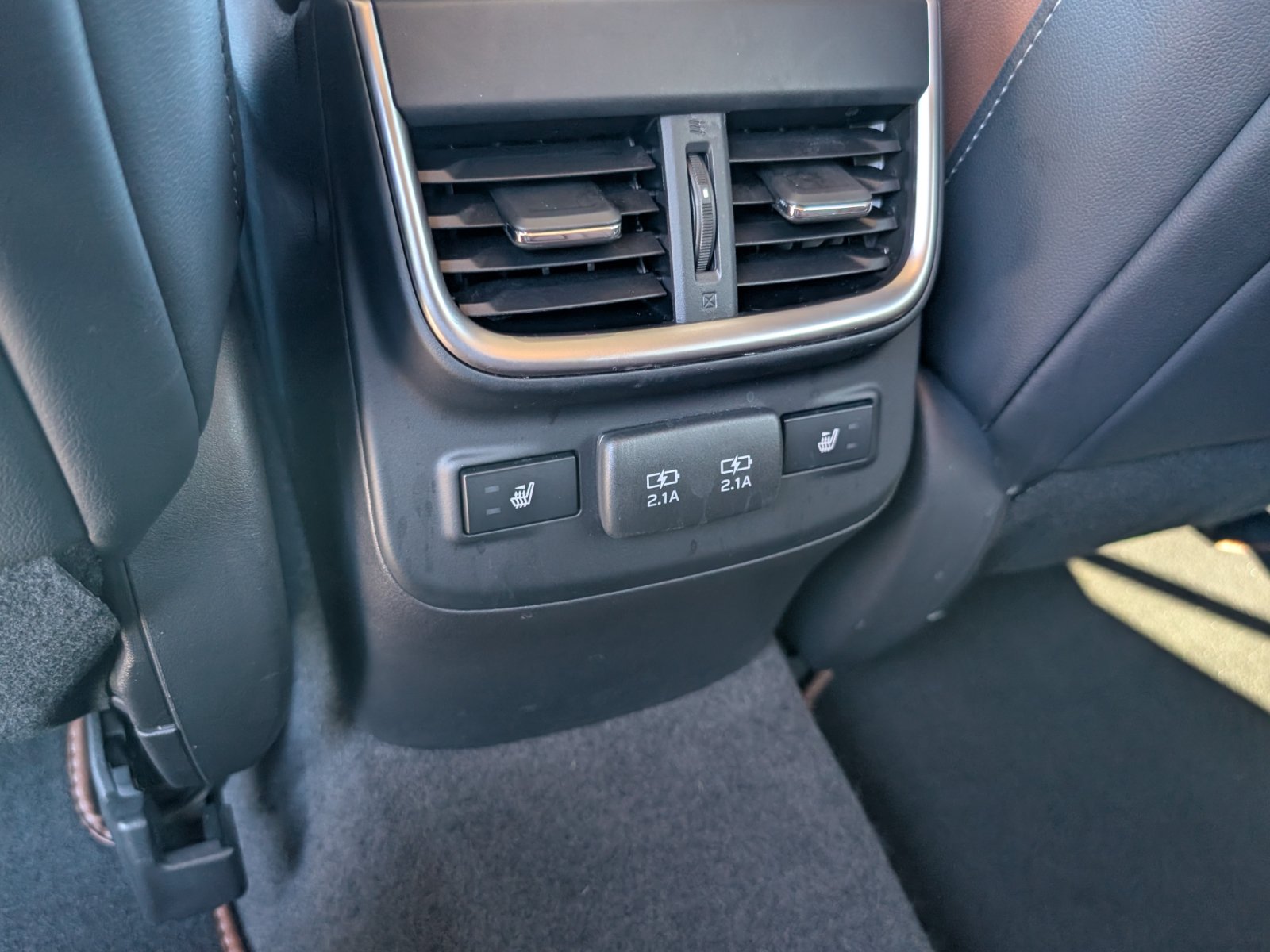 Used 2021 Subaru Outback Touring XT AWD/4WD image 16