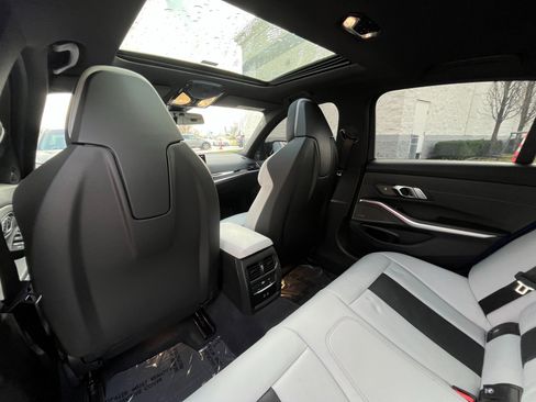 Used 2023 BMW M3 w/ Executive Package image 40