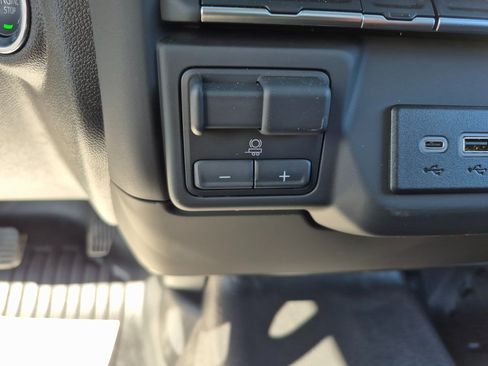 New 2025 Chevrolet Silverado 2500 W/T w/ WT Convenience Package image 20