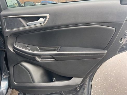 Used 2024 Ford Edge SEL w/ Convenience Package image 13