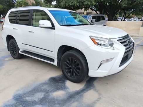 Used 2019 Lexus GX 460 Premium w/ Premium Package AWD/4WD image 5