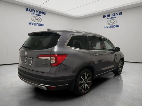 Used 2022 Honda Pilot Touring image 5