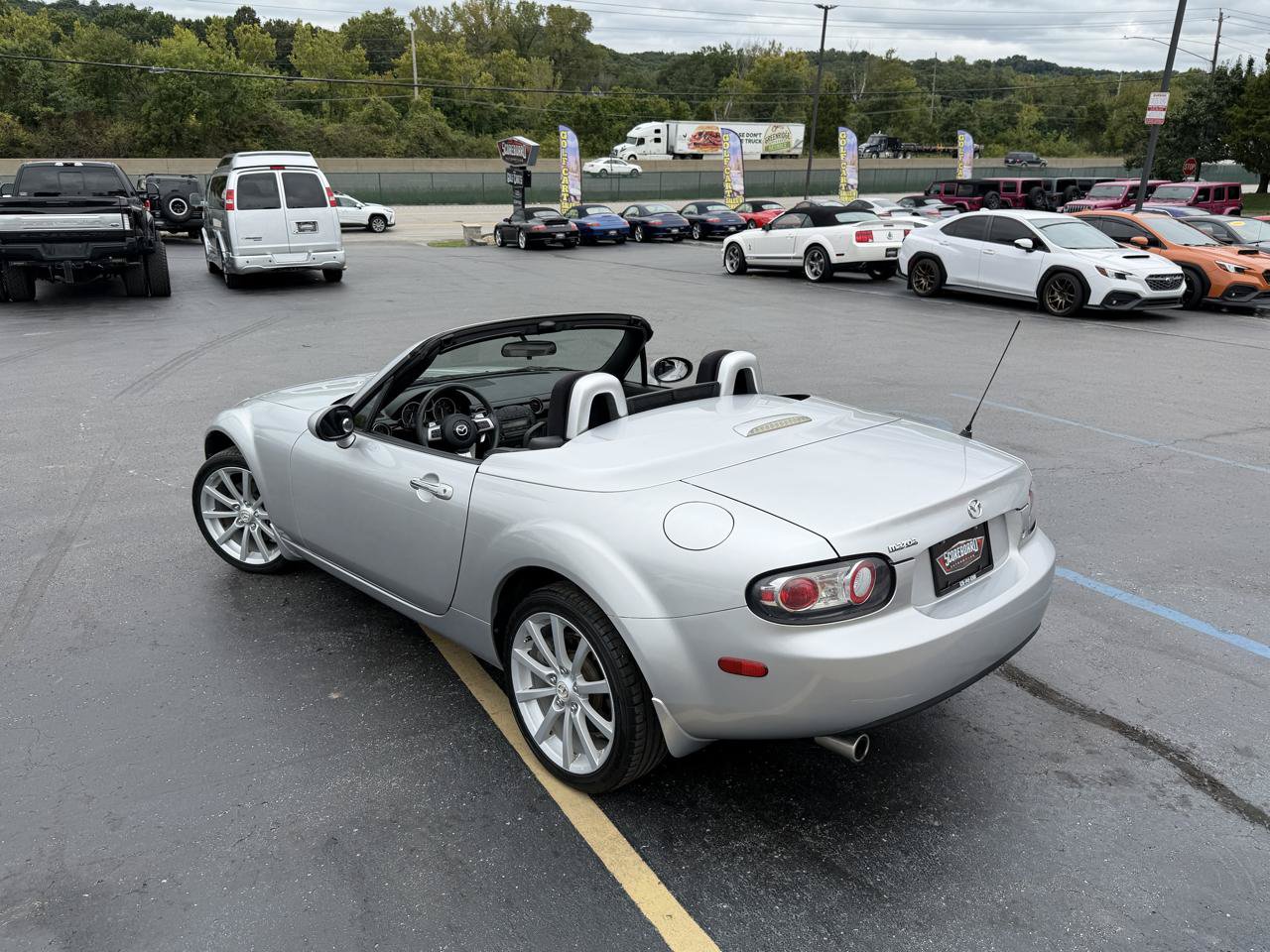 Used 2007 MAZDA MX-5 Miata Touring RWD image 43