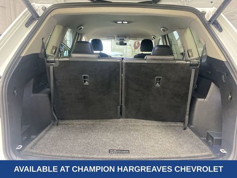 Used 2024 Volkswagen Atlas SE image 34