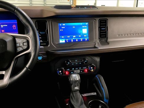 Certified 2023 Ford Bronco Outer Banks image 6